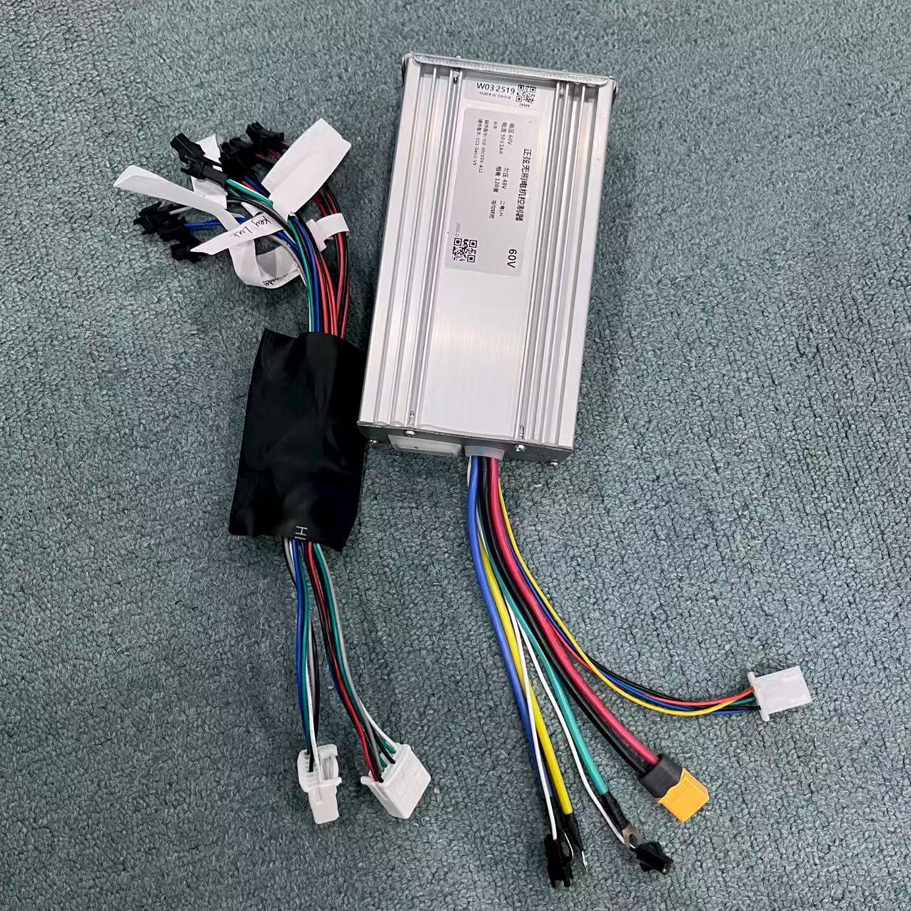 Good Quality 60V 5600W 6000W E - 60V 5600W Dual Motor Electric Scooter recension och pris